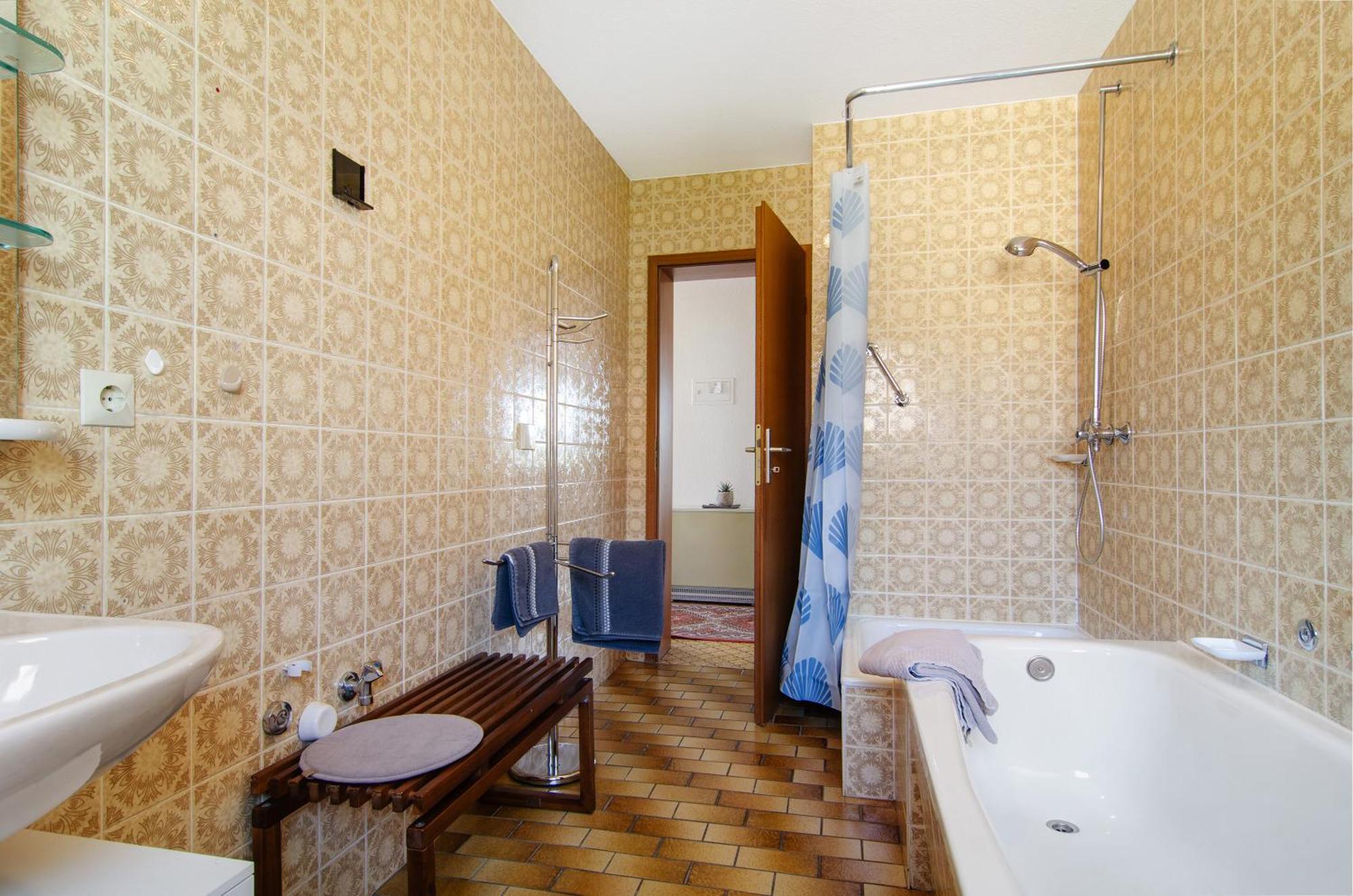 Vronis Ferienwohnungen Muhlingen Экстерьер фото