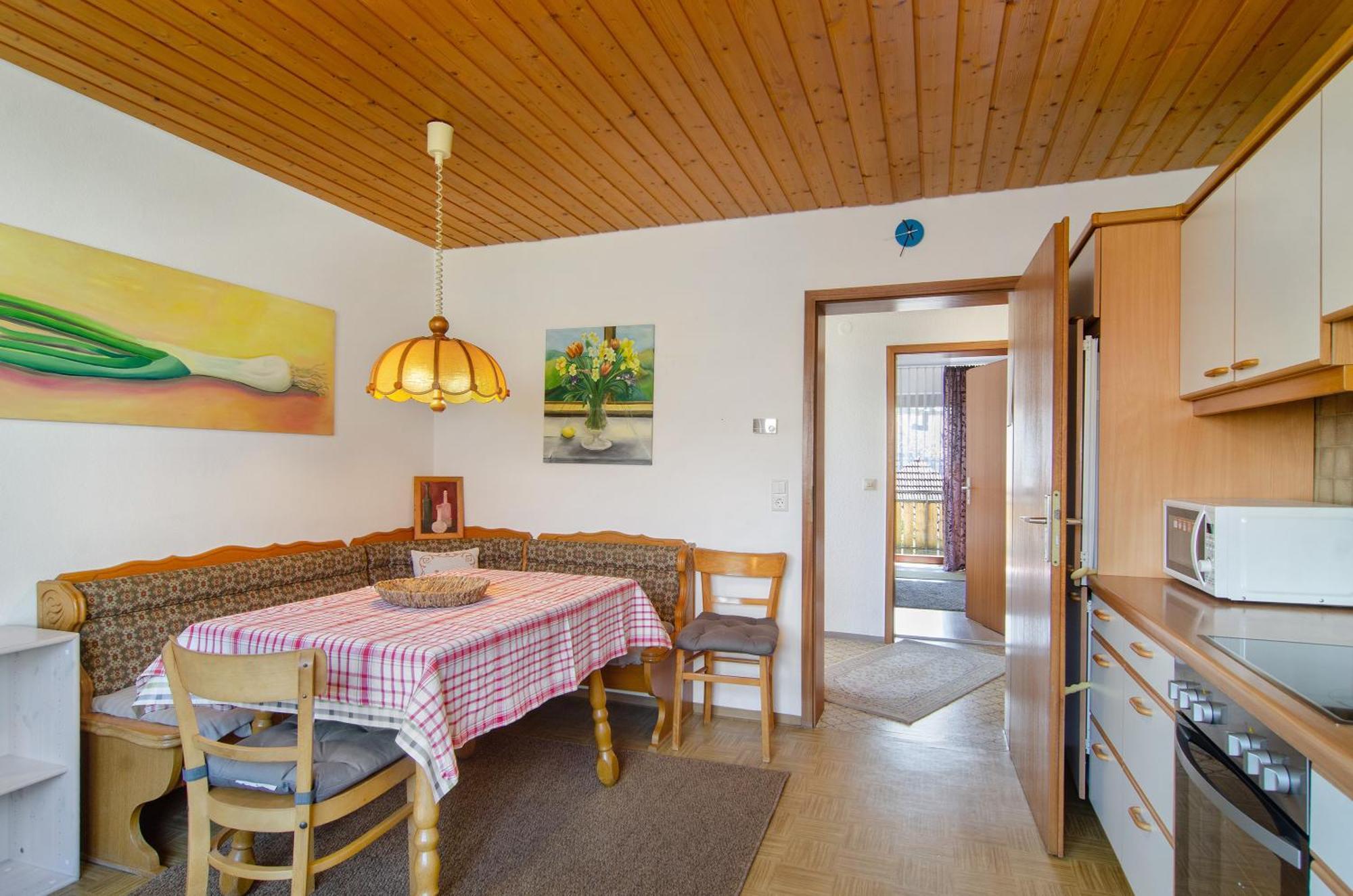 Vronis Ferienwohnungen Muhlingen Экстерьер фото
